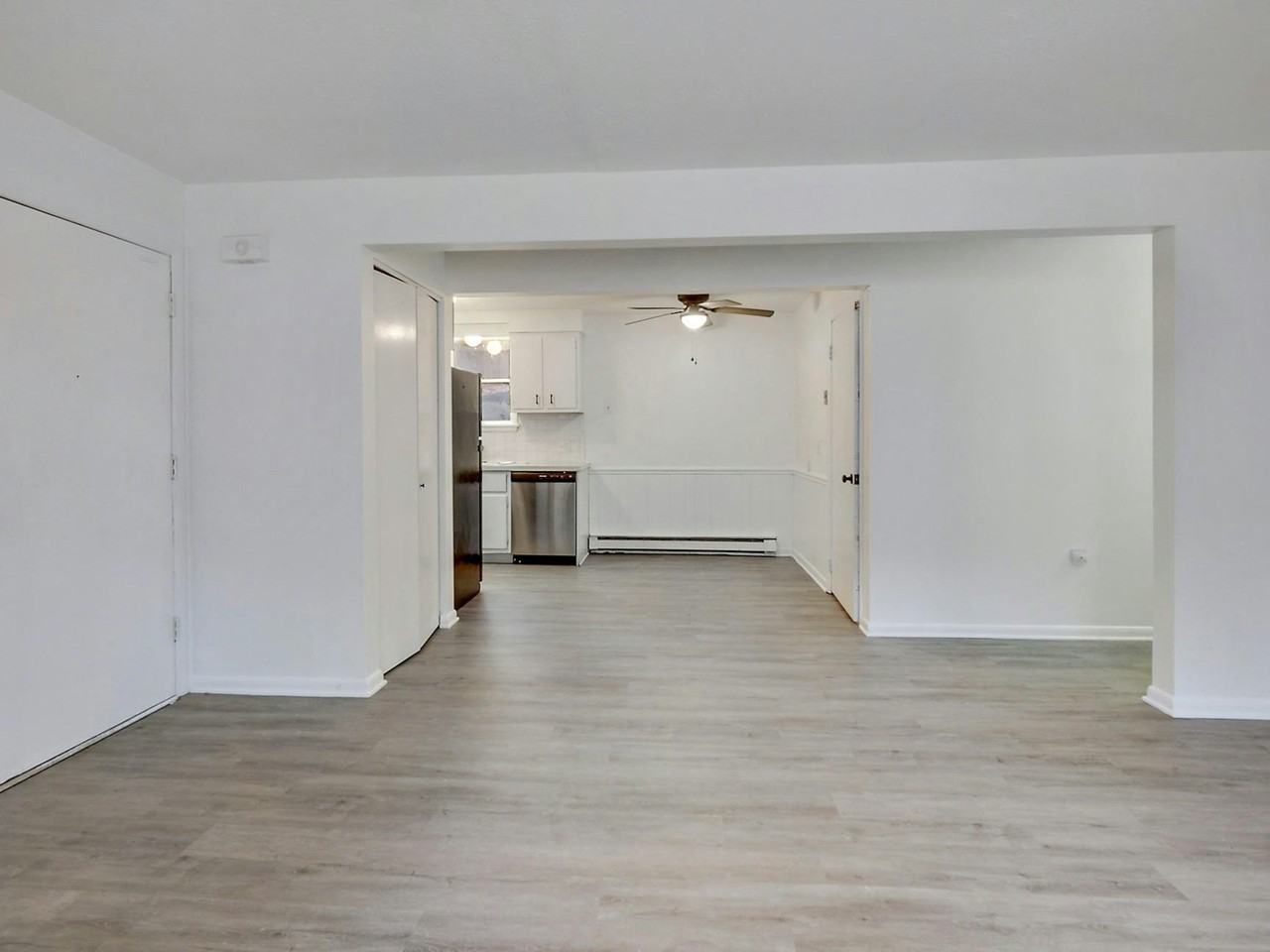 3741 Woodford Avenue Northwest, Unit 2 - Photo 5 of 11