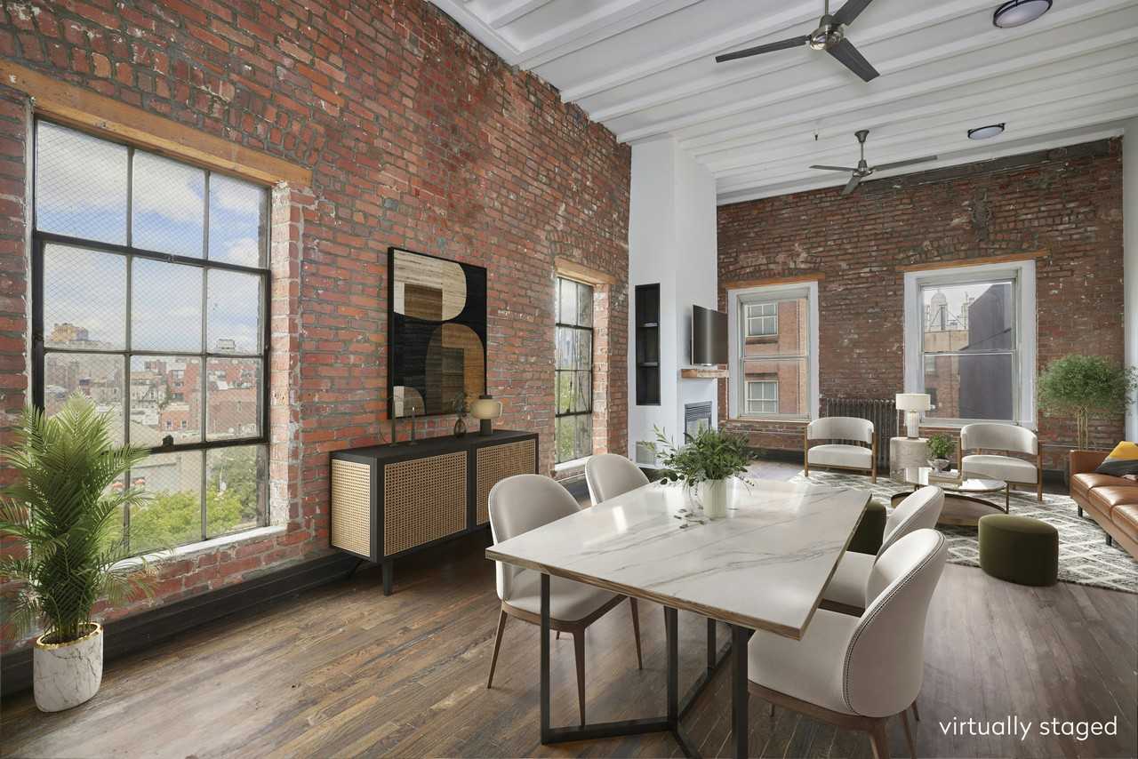 130 W 3rd St #PHN - Photo 2 of 17