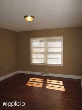 304 Montlieu Ave - Photo 3 of 20