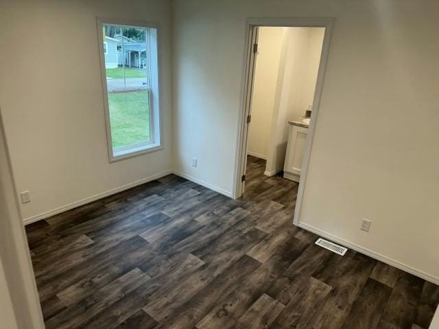 121 Jaybee Ln #123 - Photo 4 of 12