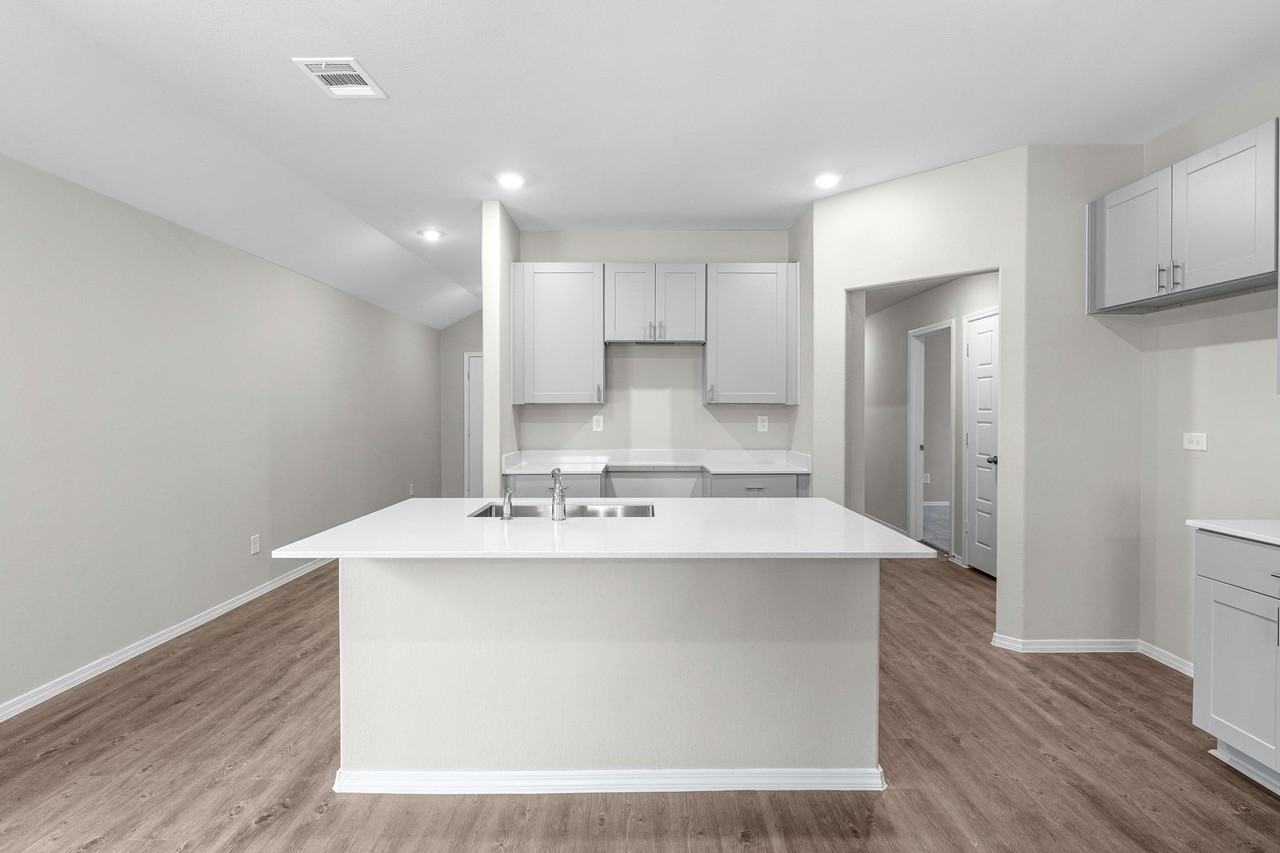 10579 Altitude Way - Photo 3 of 17