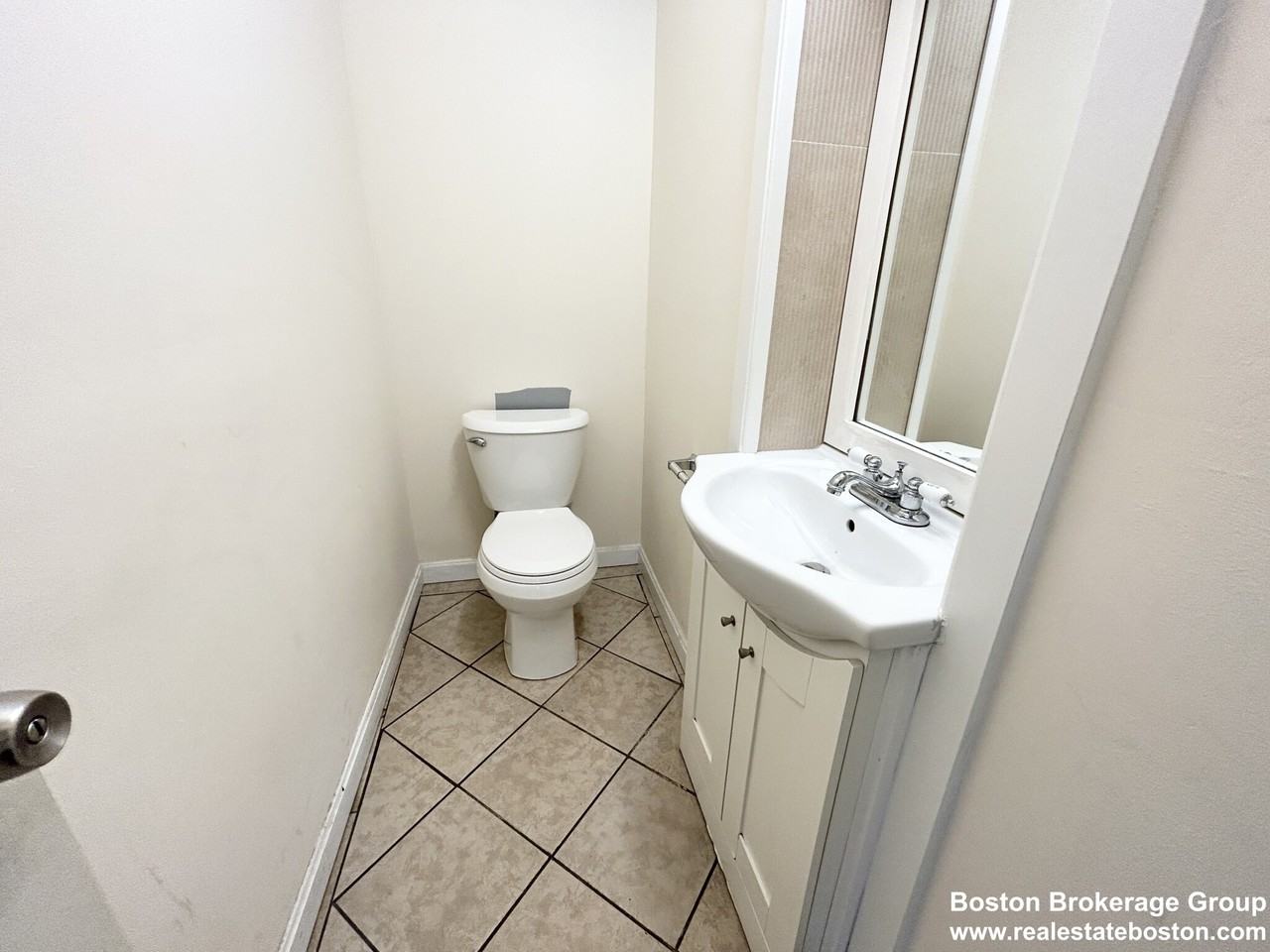 1 Folsom Ave #2 - Photo 6 of 8