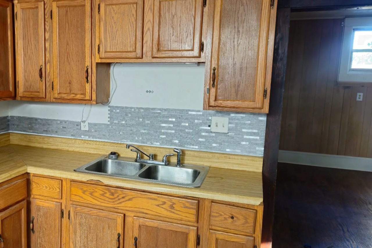 1700 Norway St Unit Your unit - Photo 2 of 11