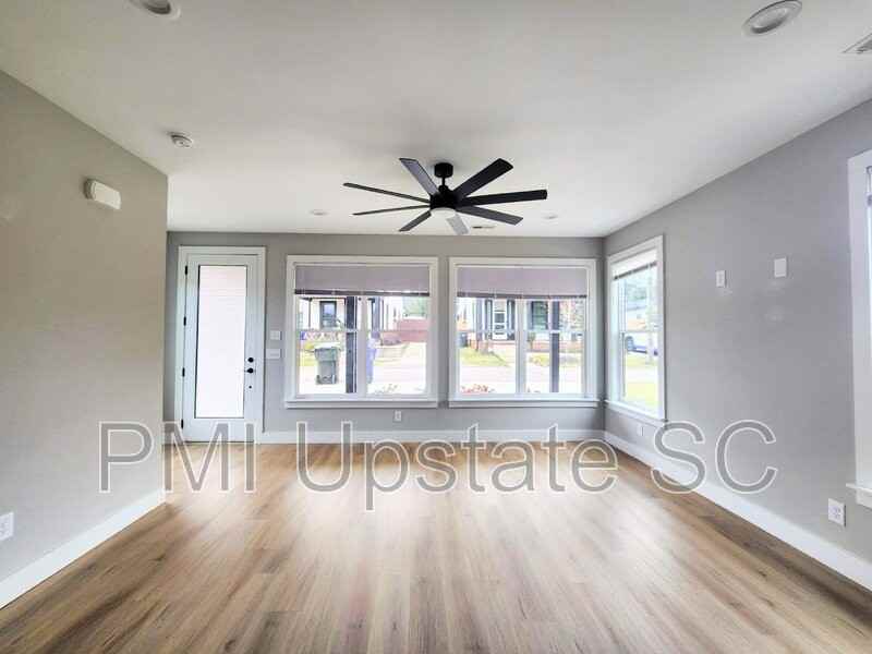 6 Dean St - Photo 6 of 24