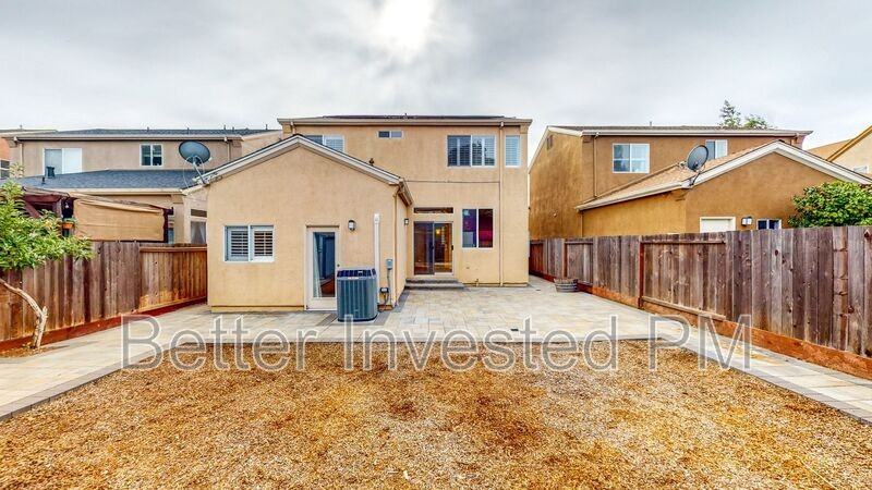 2427 Bramble Way - Photo 2 of 24