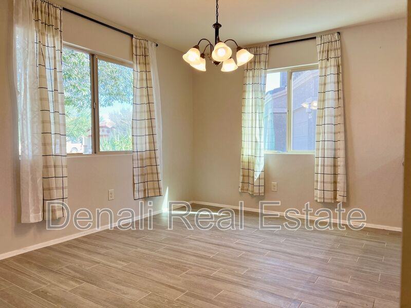 8235 W Melanitta Dr - Photo 7 of 22