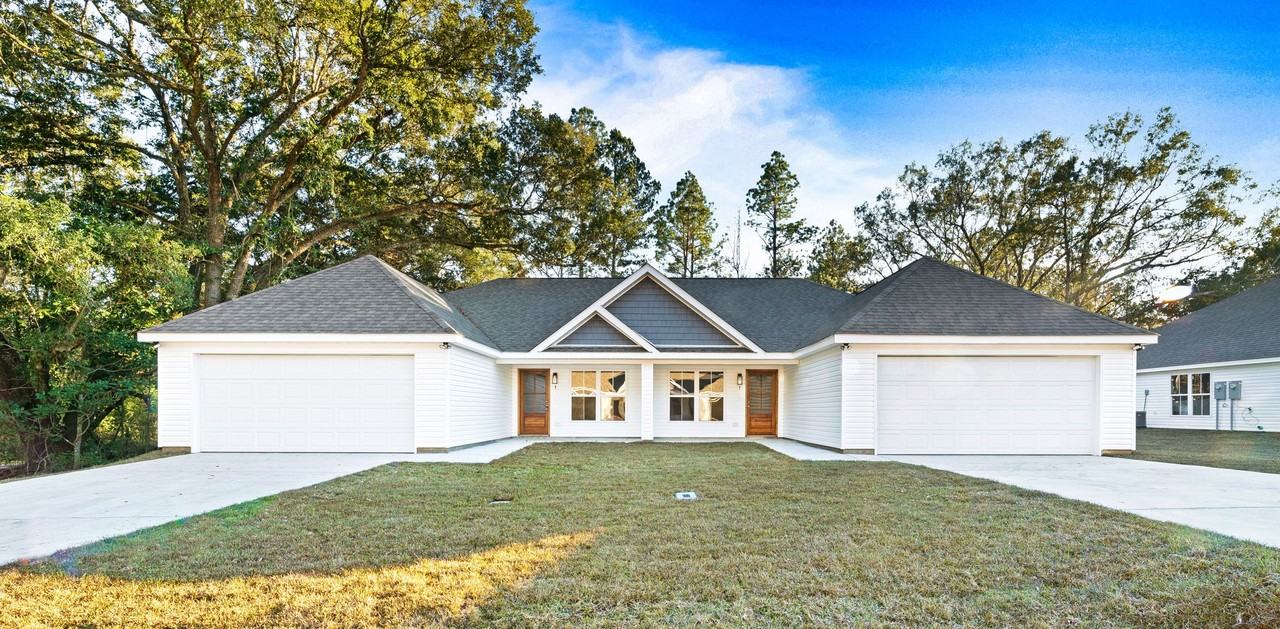 3 Bellamy Ln - Photo 2 of 20