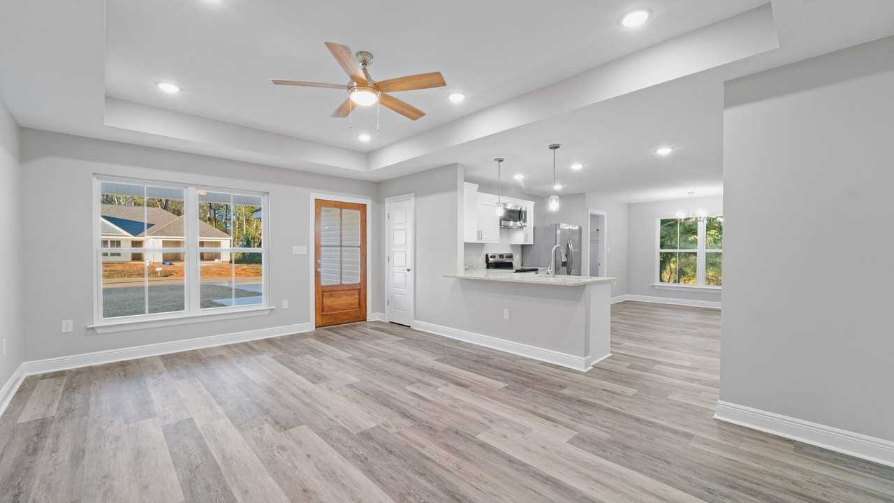 3 Bellamy Ln - Photo 3 of 20