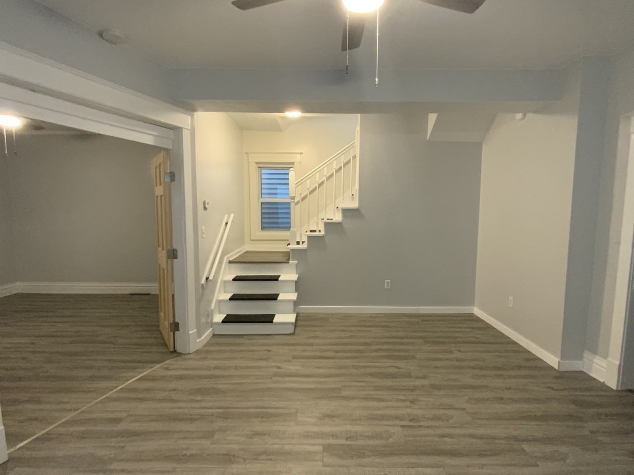 1029 E 6th St - Photo 3 of 16