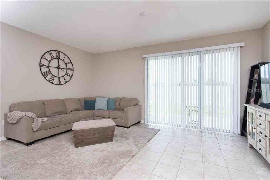 7083 Woodchase Glen Dr - Photo 7 of 26
