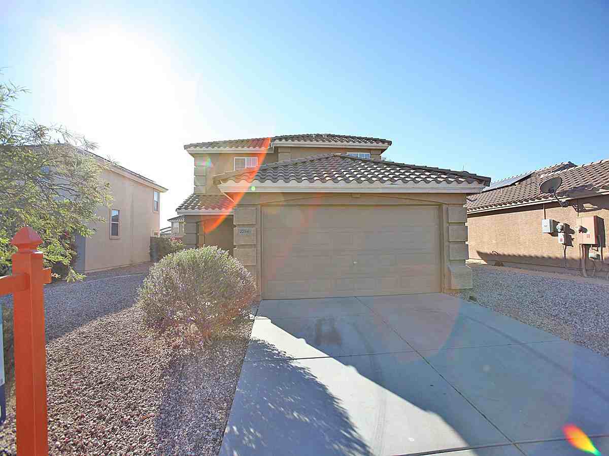 22541 W Lasso Ln - Photo 2 of 14