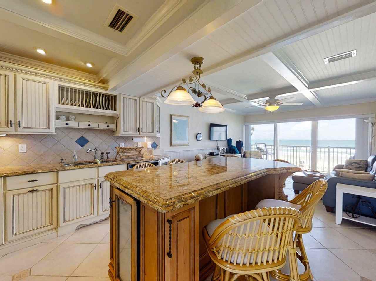 4849 Saxon Dr - Photo 2 of 22