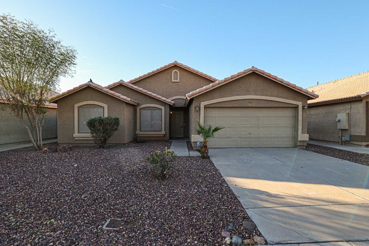 9067 W Yale St - Photo 3 of 36