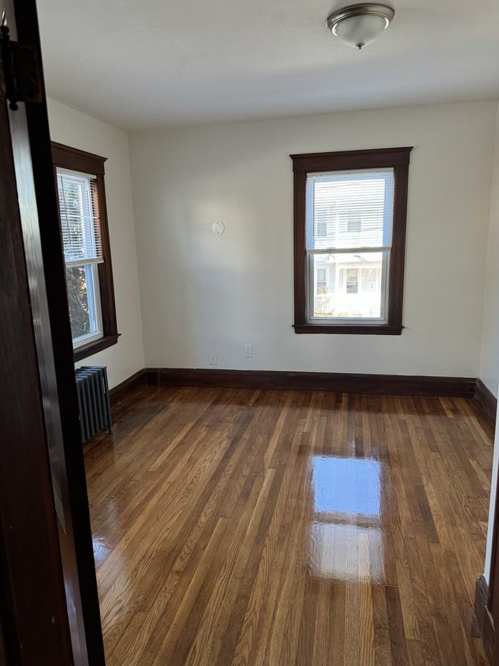 Boutwell St #30 - Photo 4 of 16