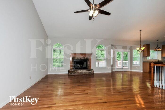 3628 Wind Chime Ln - Photo 3 of 15