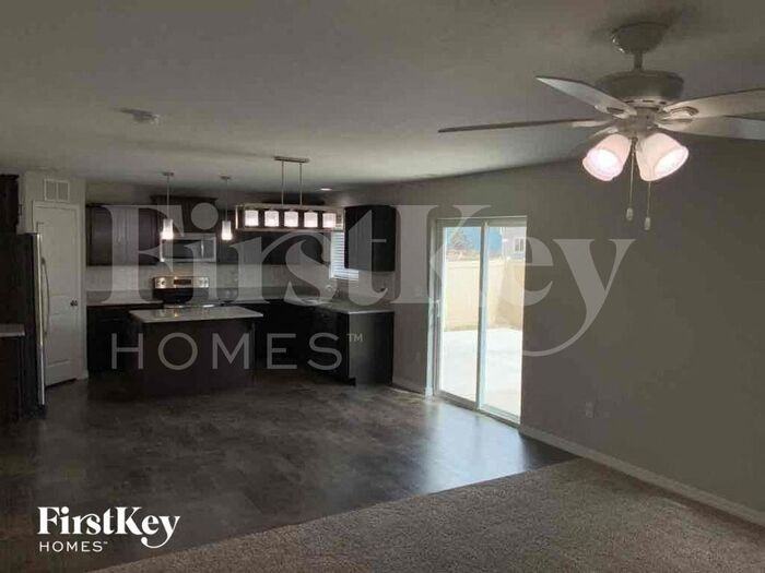 7429 Primavera Ln - Photo 2 of 12