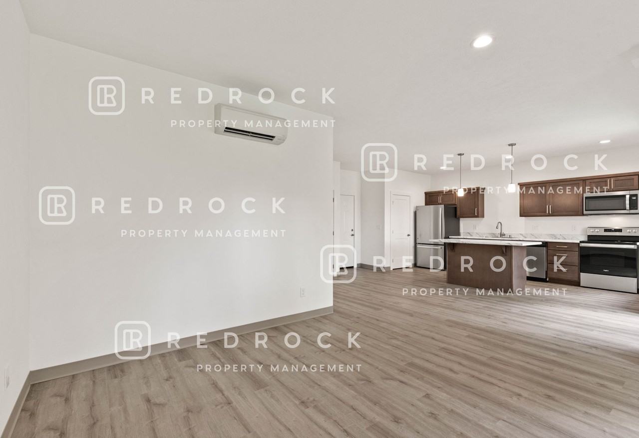 MG - 8717 East Valleyway Avenue - Photo 4 of 29