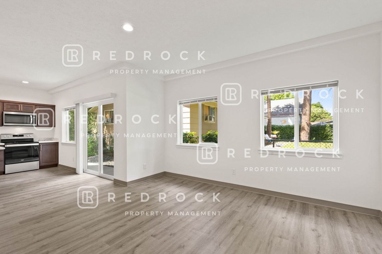 MG - 8717 East Valleyway Avenue - Photo 5 of 29