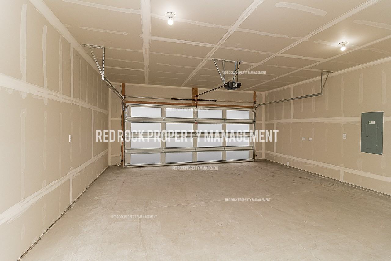 606 S Crescent Ln #1 - Photo 2 of 11