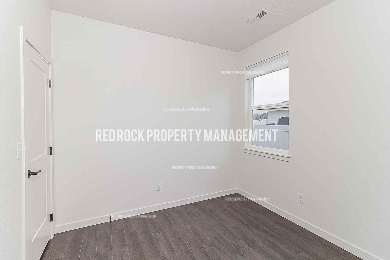 606 S Crescent Ln #1 - Photo 6 of 11