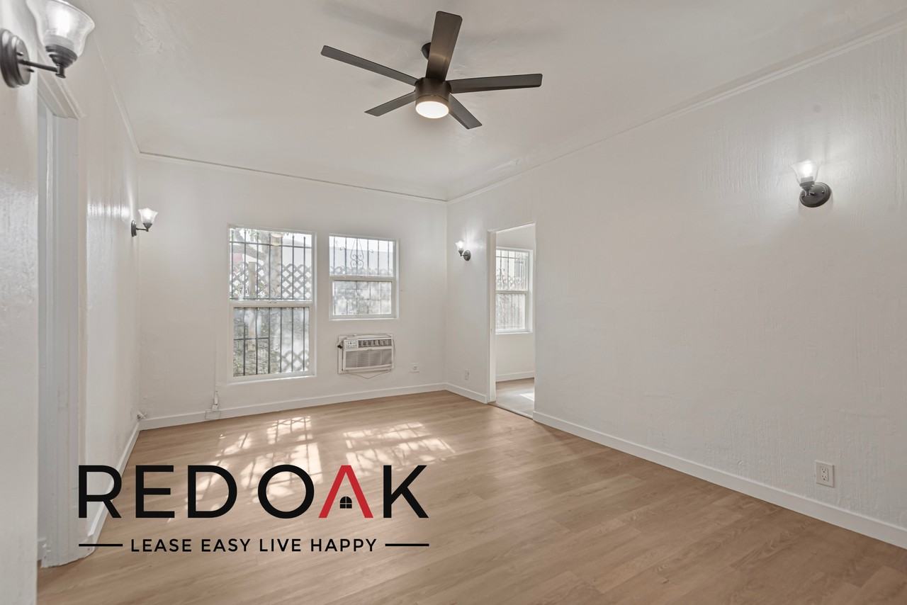 660 S Cochran Ave #103