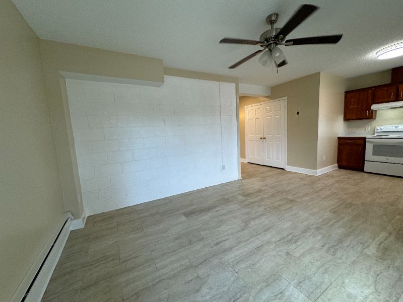 401 Moore St - Photo 2 of 19