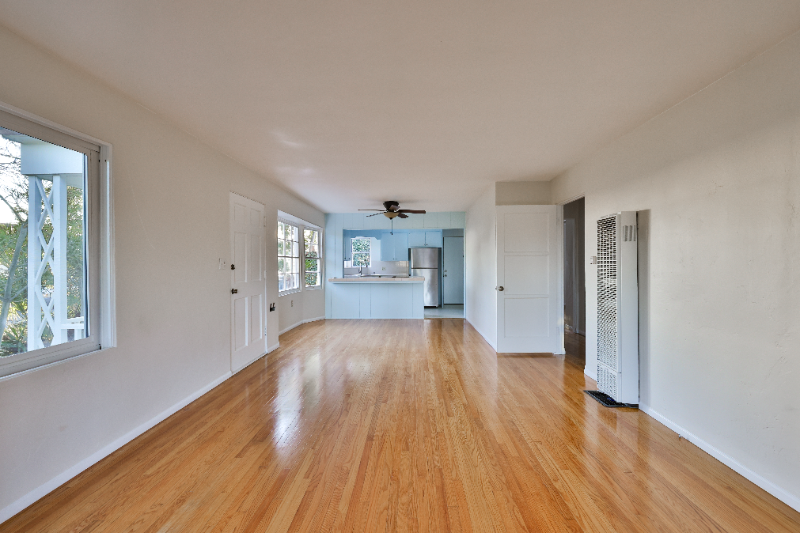 7840 Carter Pl - Photo 3 of 12