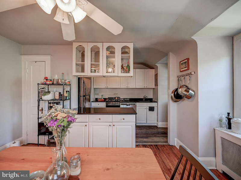 632 Colorado Avenue #3 - Photo 3 of 11