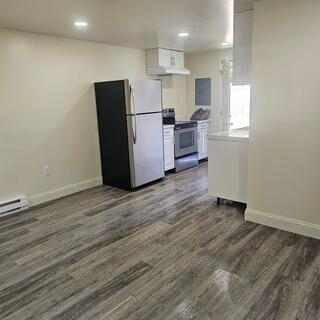 313 S Howard St #1 - Photo 2 of 6