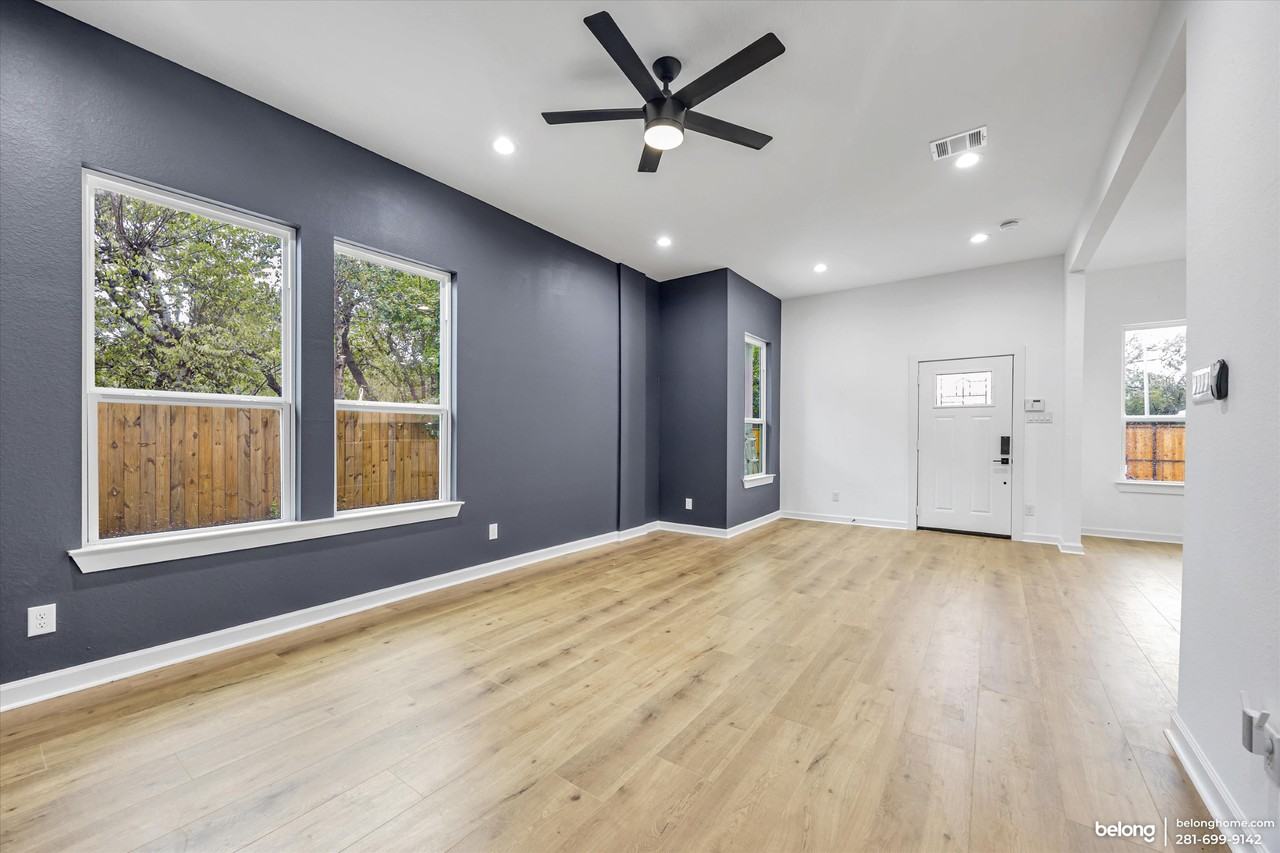 3402 Nathaniel Brown St #B - Photo 7 of 27