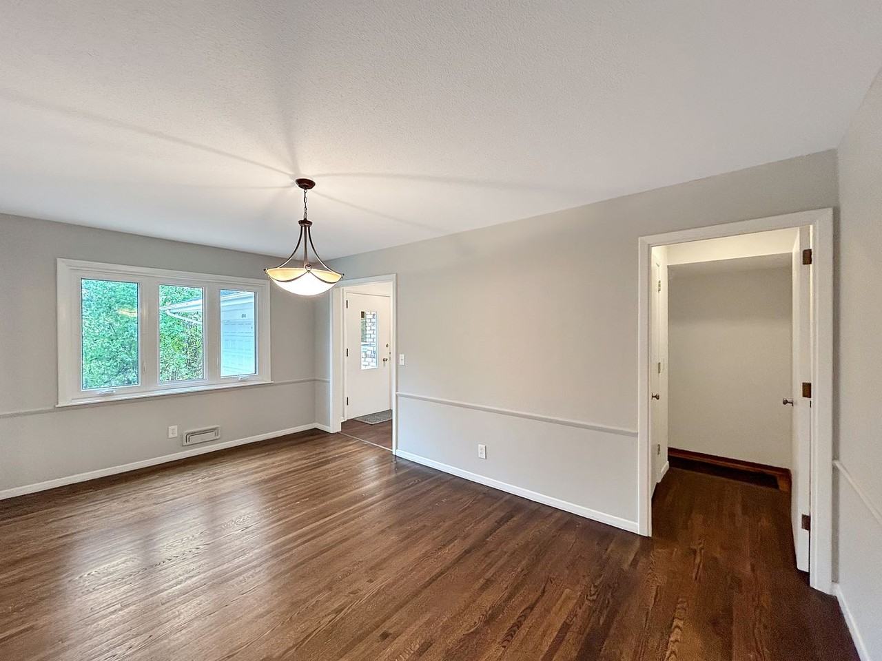 6310 Vernon Ave S - Photo 7 of 28