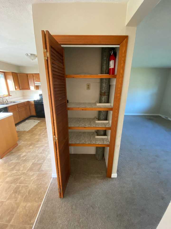 106 Miller Drive - Photo 3 of 20