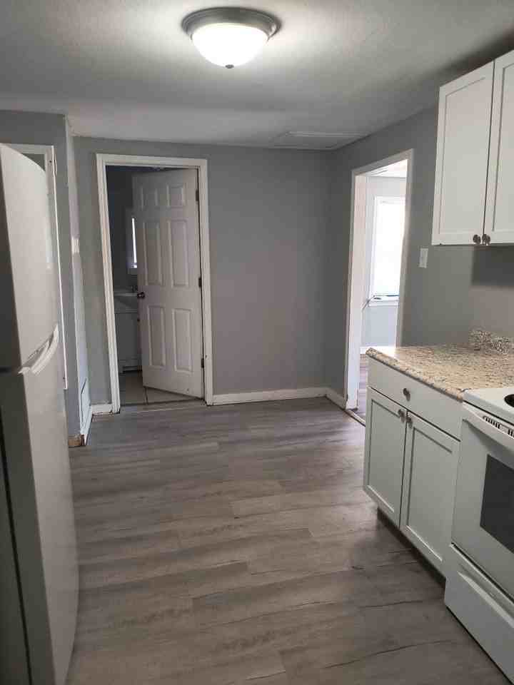 2812 N Farr St - Photo 2 of 10