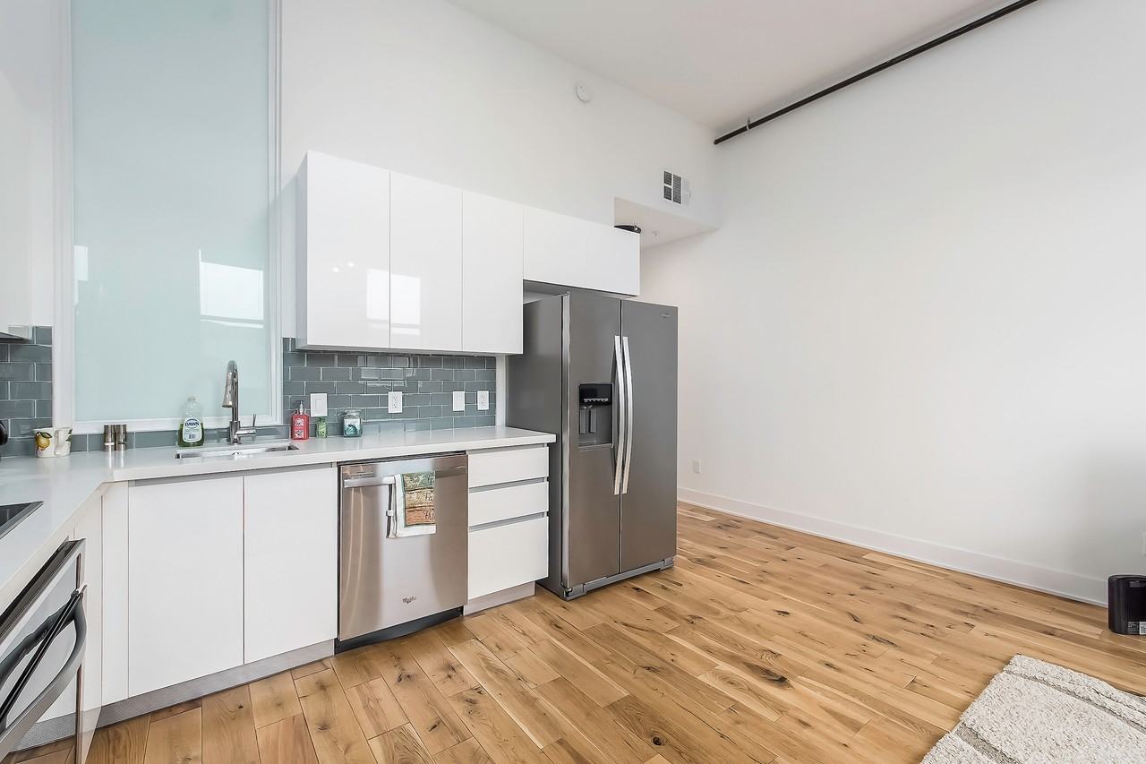 309 South 4th Street - Photo 3 of 15