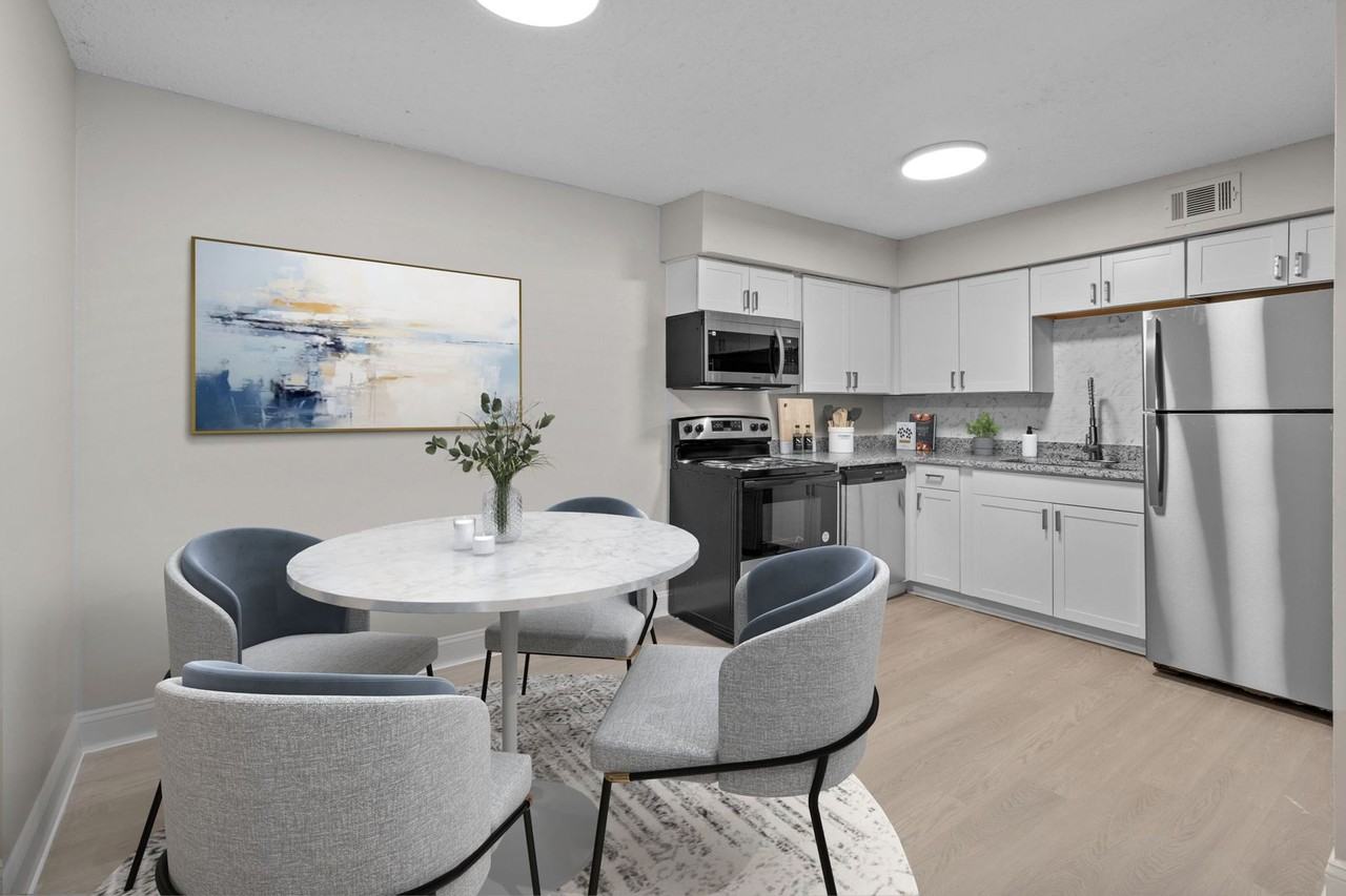 The Pointe on Lafayette - Photo 3 of 46