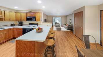 featured image of Teakwood Apartments