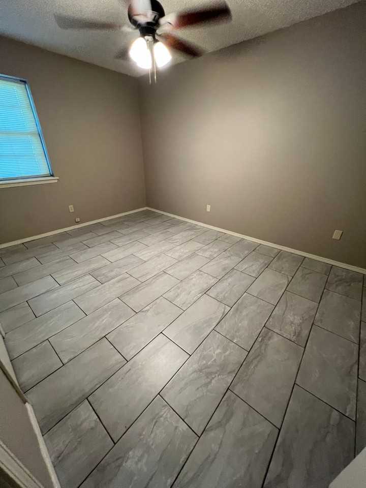 108 S 45th St - Photo 2 of 12