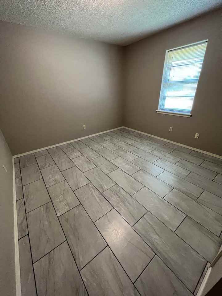108 S 45th St - Photo 3 of 12