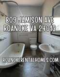 809 Jamison Ave SE - Photo 1 of 1