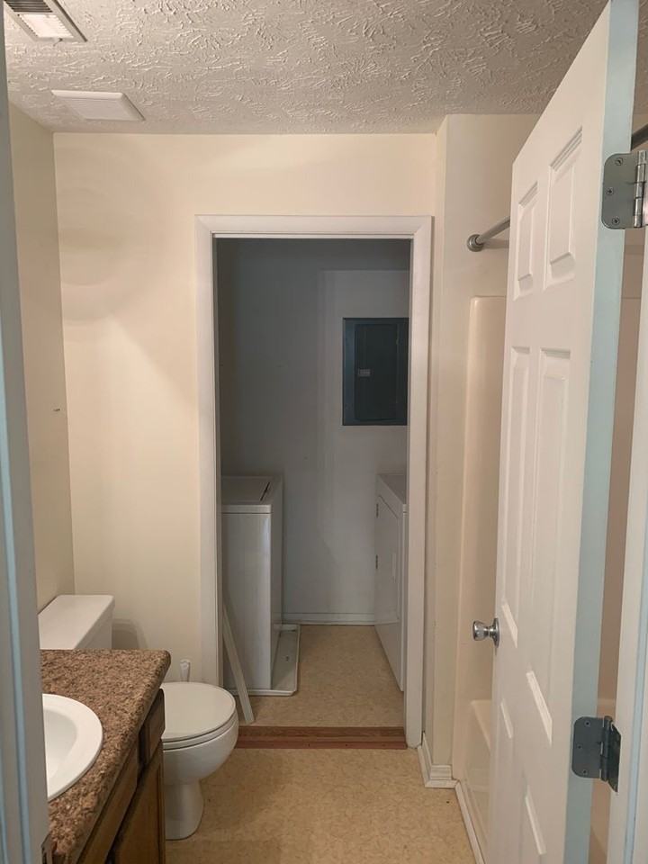 1820 Tryon Dr - Photo 5 of 41
