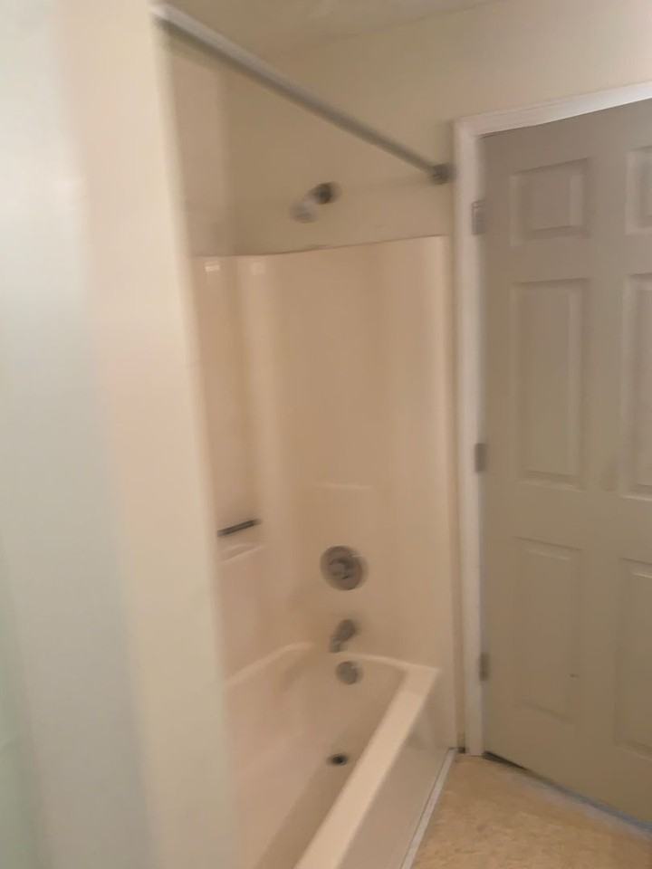 1820 Tryon Dr - Photo 6 of 41