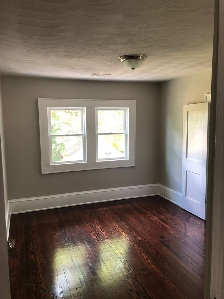 837 30th St Nw - Photo 3 of 11