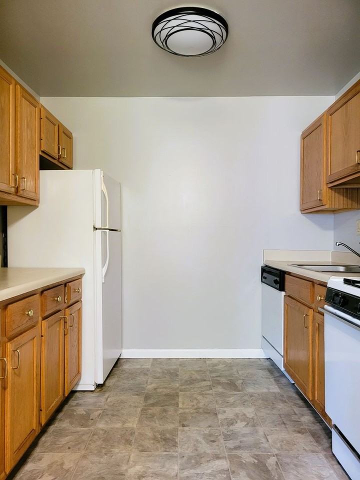 5612 Crenshaw Rd #1113 - Photo 6 of 14