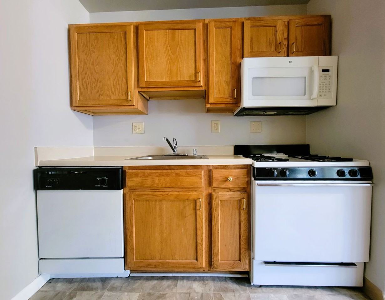 5612 Crenshaw Rd #1113 - Photo 7 of 14