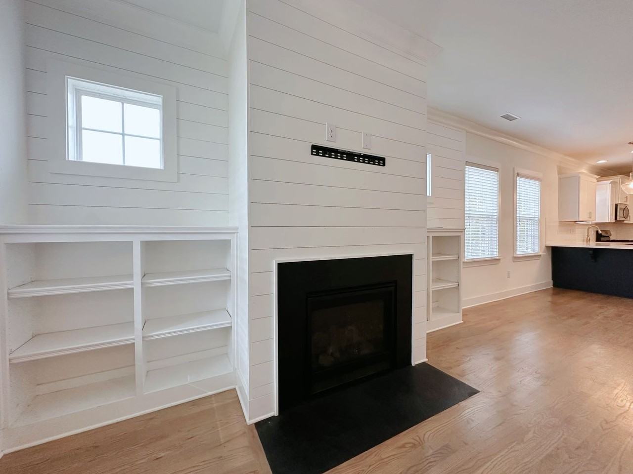 309 Lyric St - Photo 6 of 39