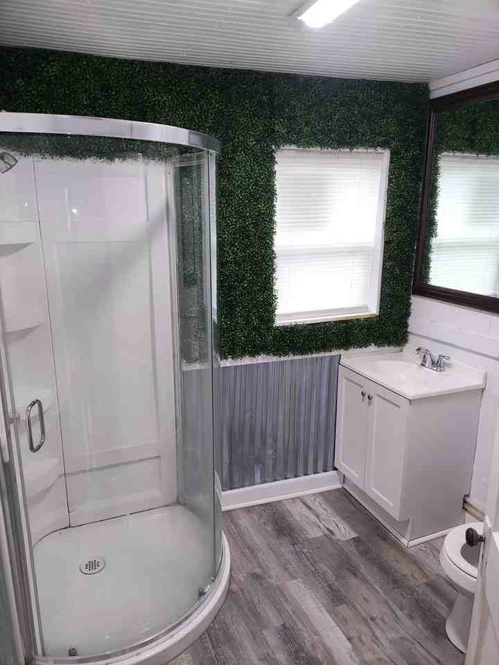 2205 N 2nd St - Photo 2 of 6