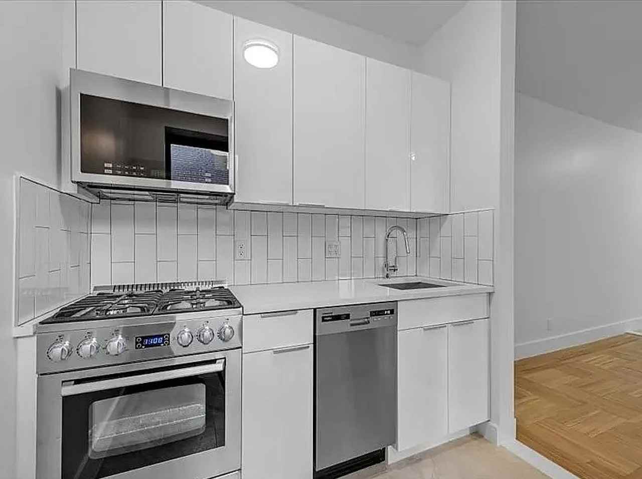 3111 Brighton 1st Pl #5A