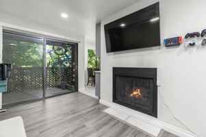 featured image of 2157 Arnold Way