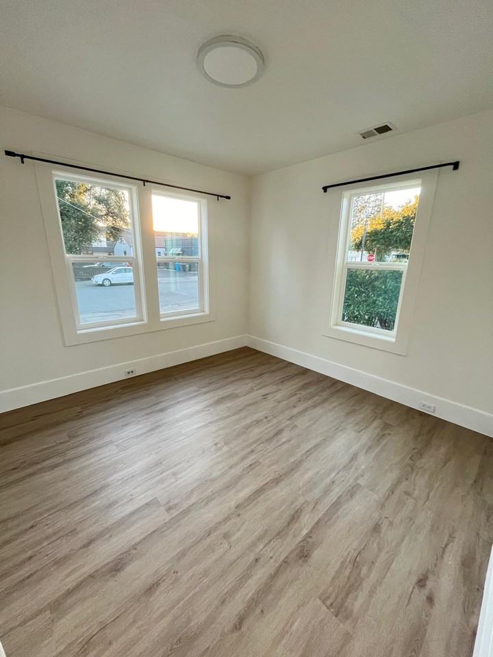 132 Stanford St #NA - Photo 2 of 8