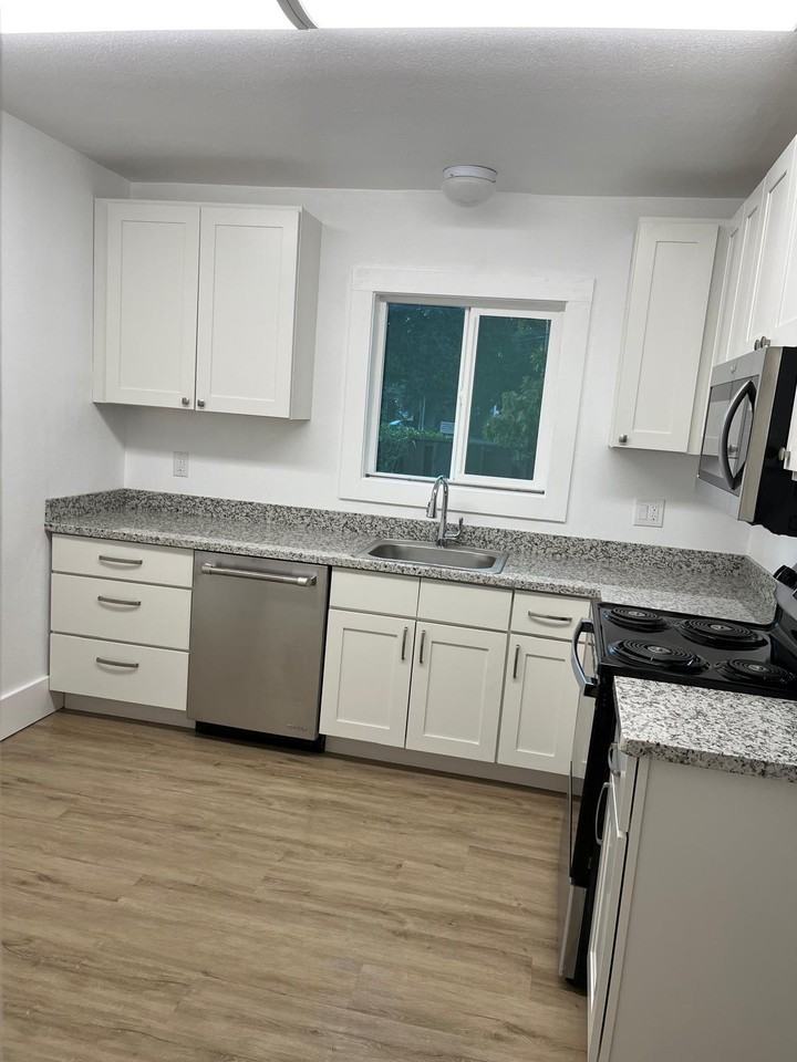132 Stanford St #NA - Photo 3 of 8